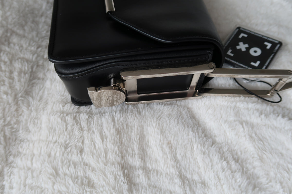 New Pics Rare Vintage Salvatore Ferragamo Black Leather Convertible Shoulder Bag – Adjustable Handle