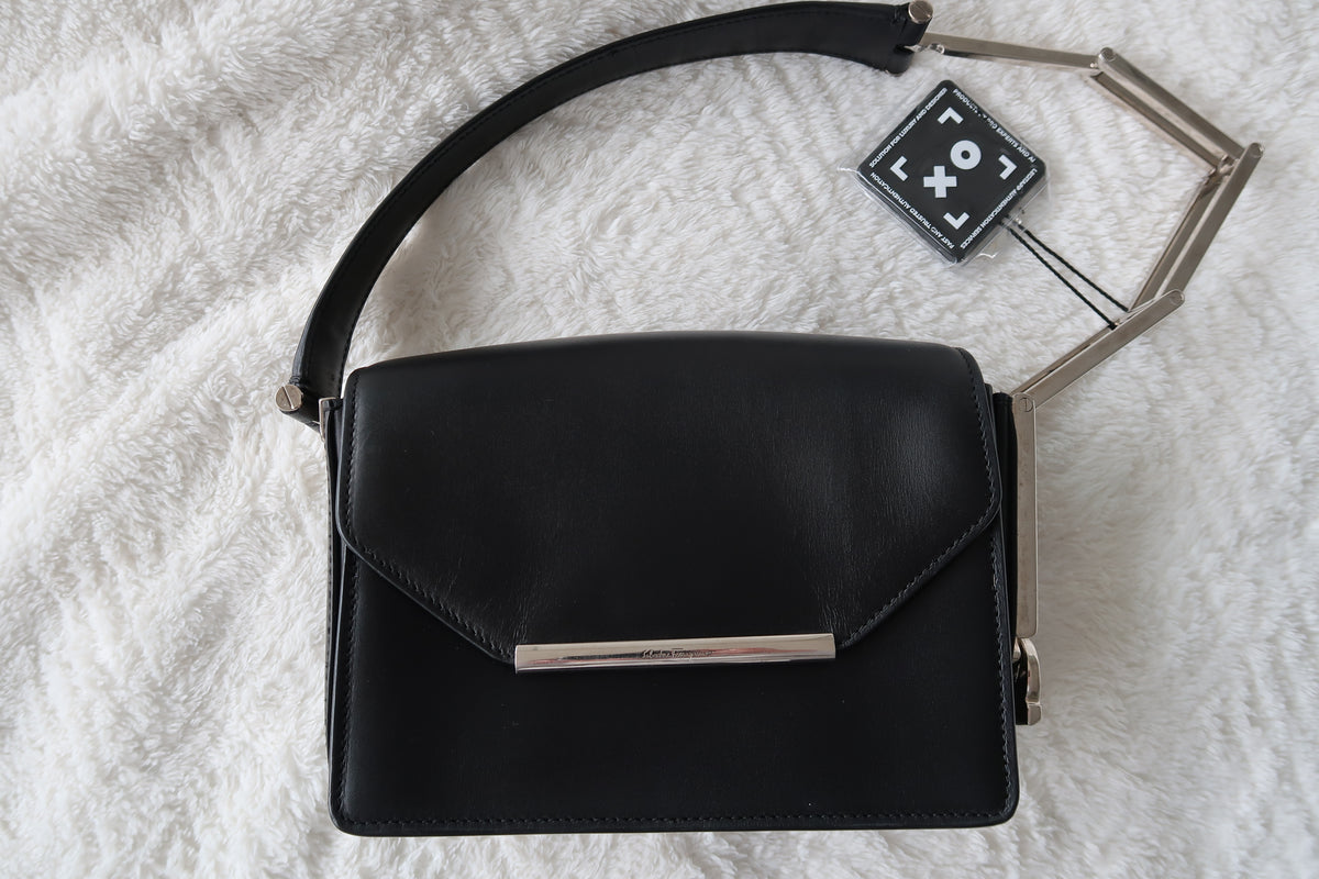 New Pics Rare Vintage Salvatore Ferragamo Black Leather Convertible Shoulder Bag – Adjustable Handle