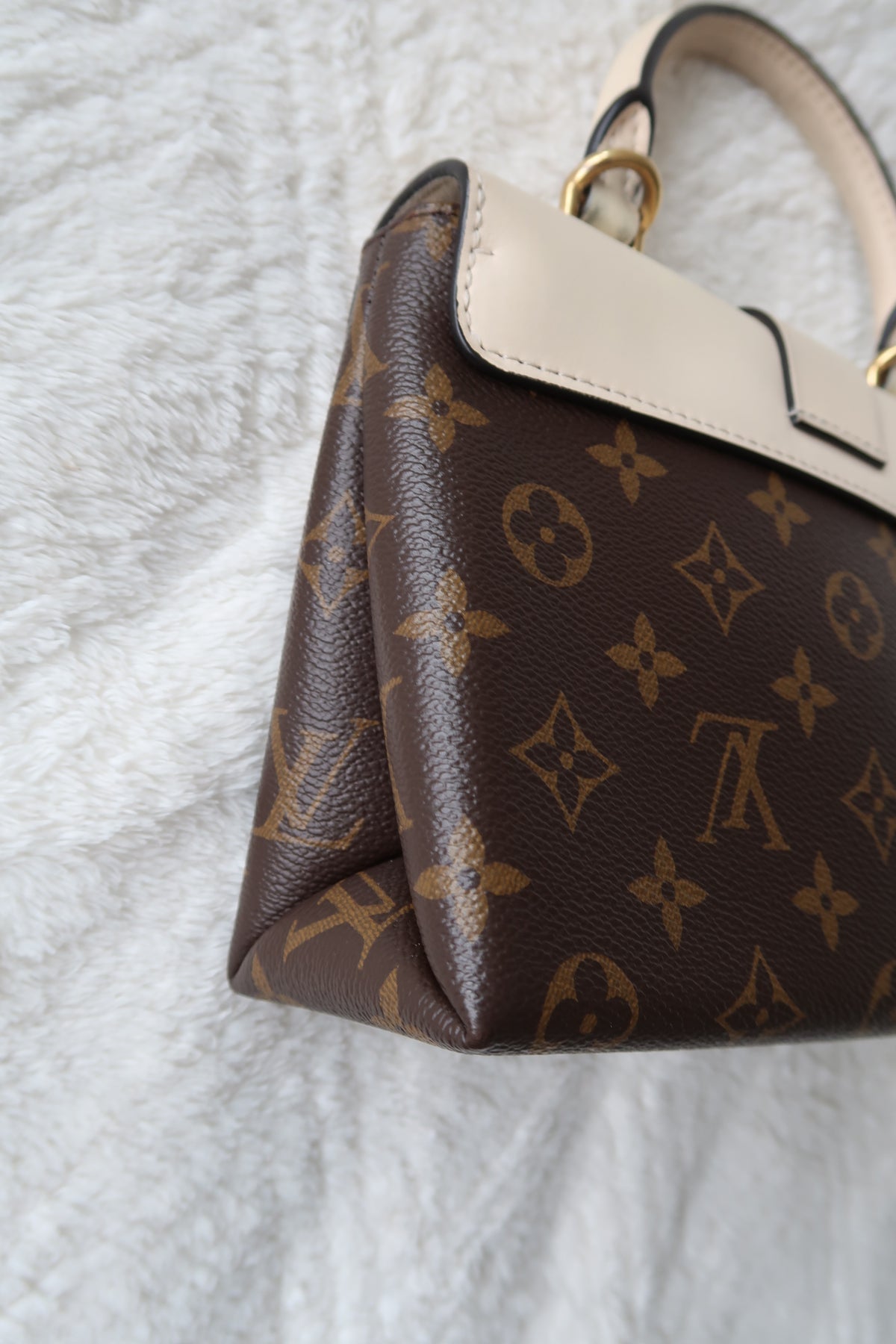 New Pics Louis Vuitton Locky BB Monogram Canvas & Crème Leather Top Handle Crossbody Bag