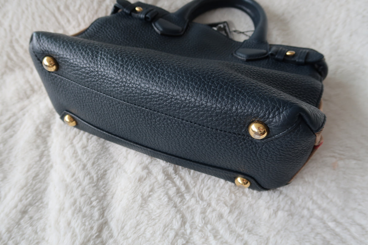 New Pics Burberry Banner Top Handle Tote Bag with Crossbody strap