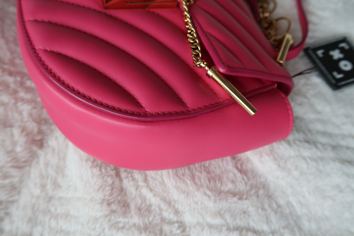 Chloe Drew Bijou Convertible 2-Way Quilted Shoulder & Crossbody Mini Bag – Fuchsia Pink