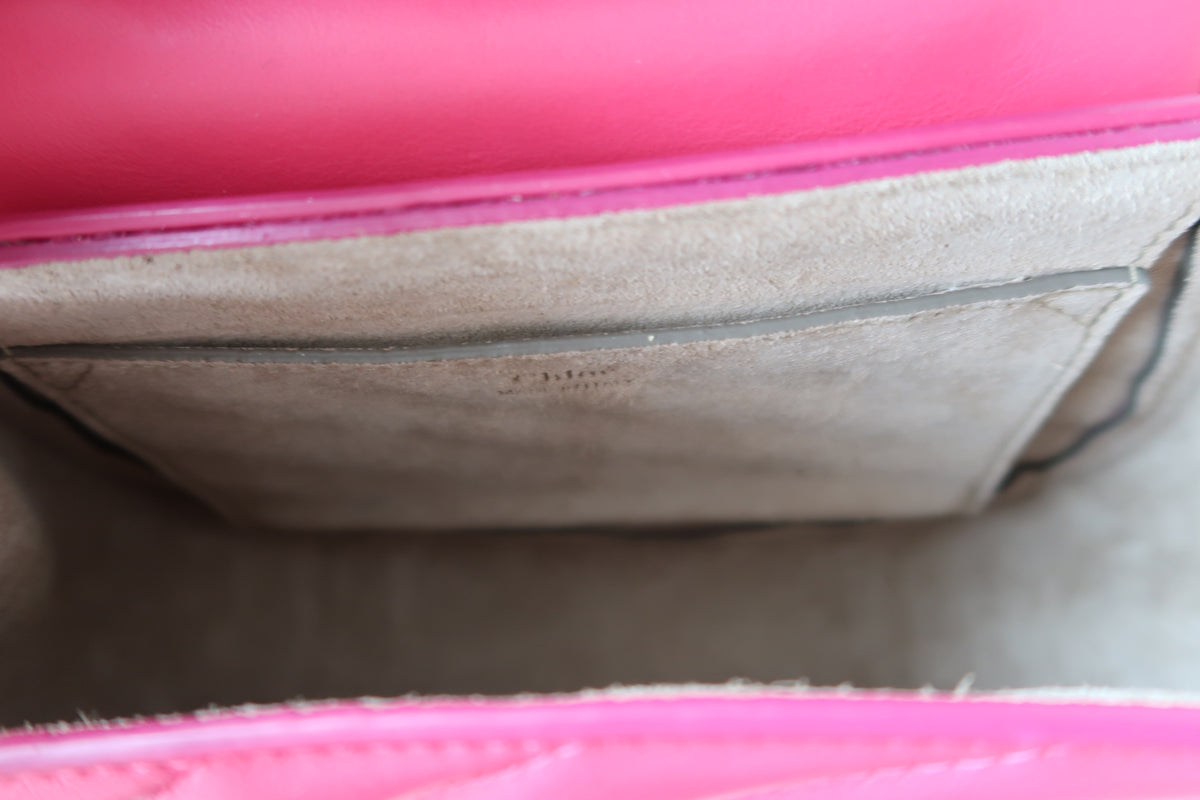 Chloe Drew Bijou Convertible 2-Way Quilted Shoulder & Crossbody Mini Bag – Fuchsia Pink