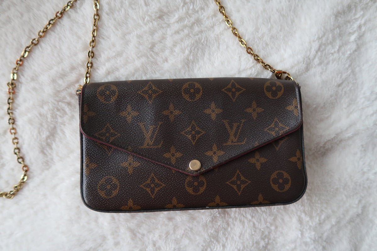 Louis Vuitton Monogram Pochette Chain Wallet / Crossbody – Excellent Condition