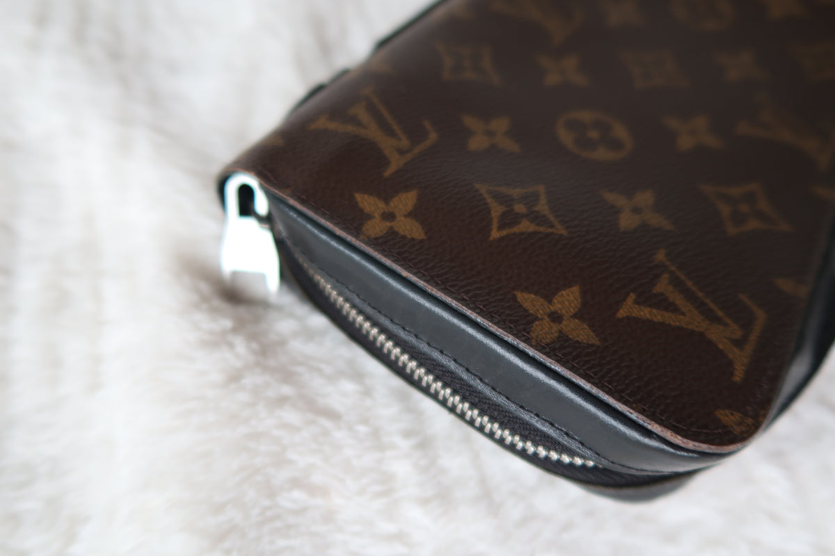 LOUIS VUITTON Monogram Macassar Canvas Zippy XL Wallet