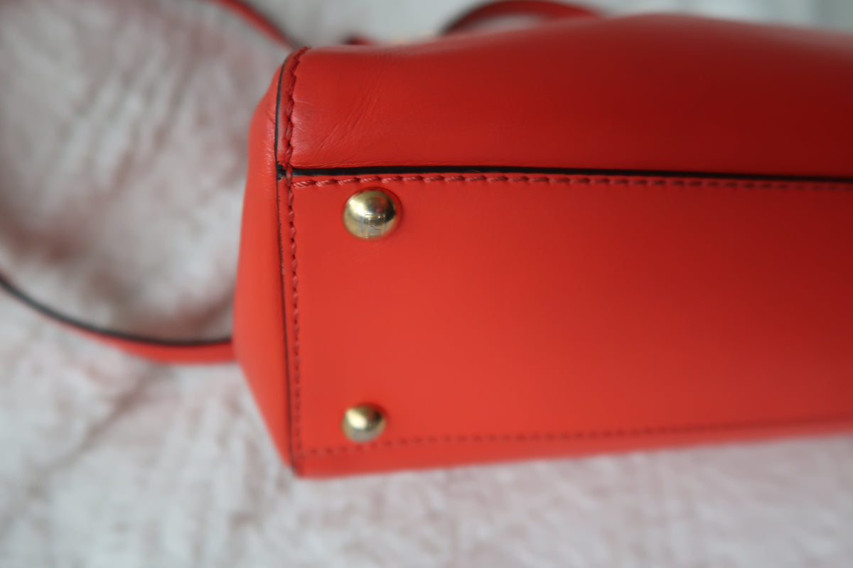 Fendi Medium Peekaboo Bag – Orange Leather with Pequin Stripe Interior