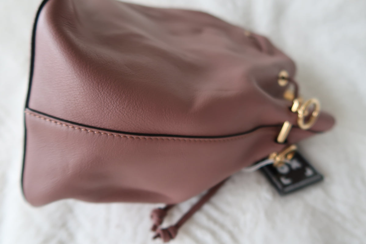 Fendi Mauve Pink Leather Bucket bag