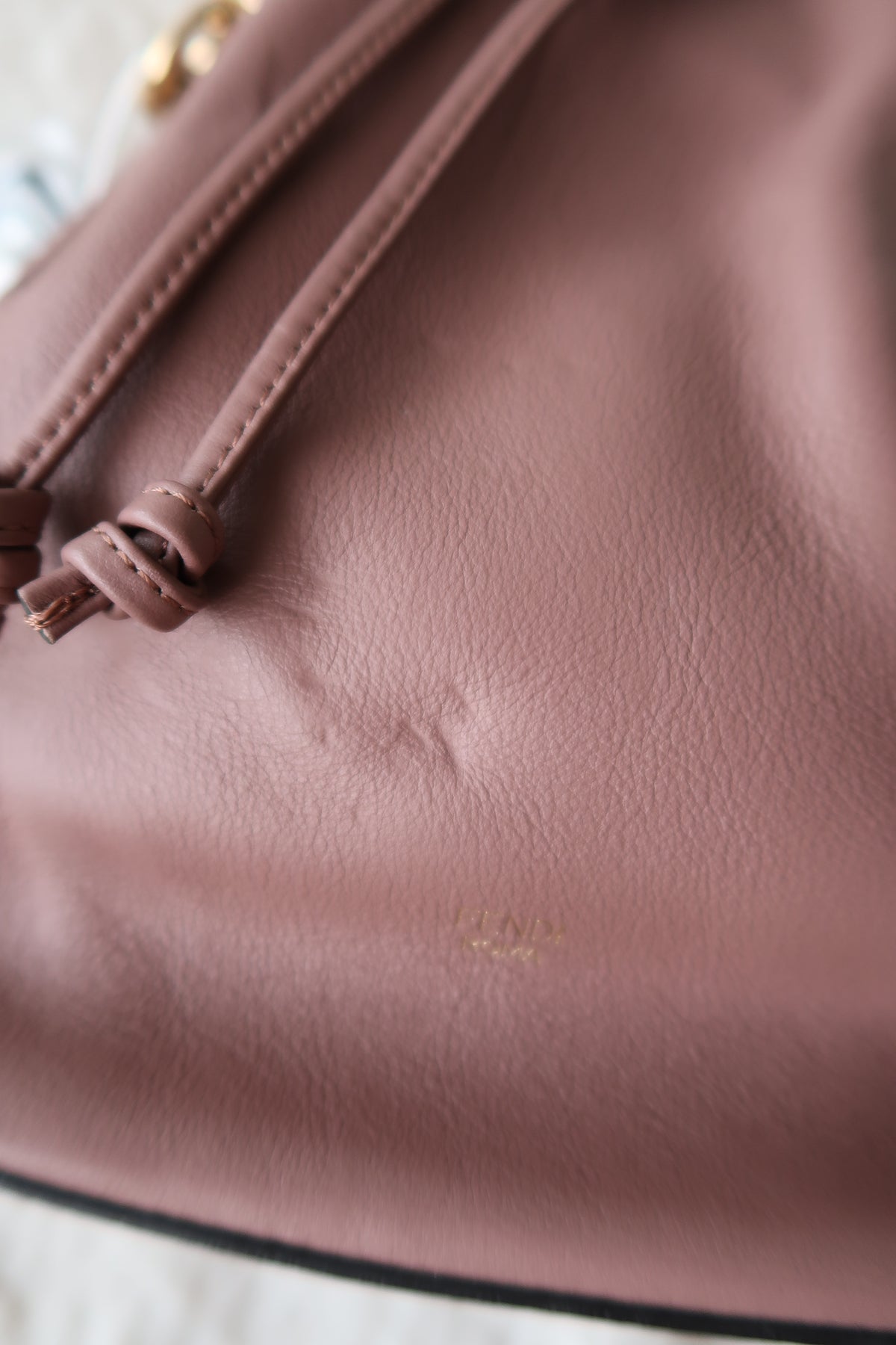 Fendi Mauve Pink Leather Bucket bag