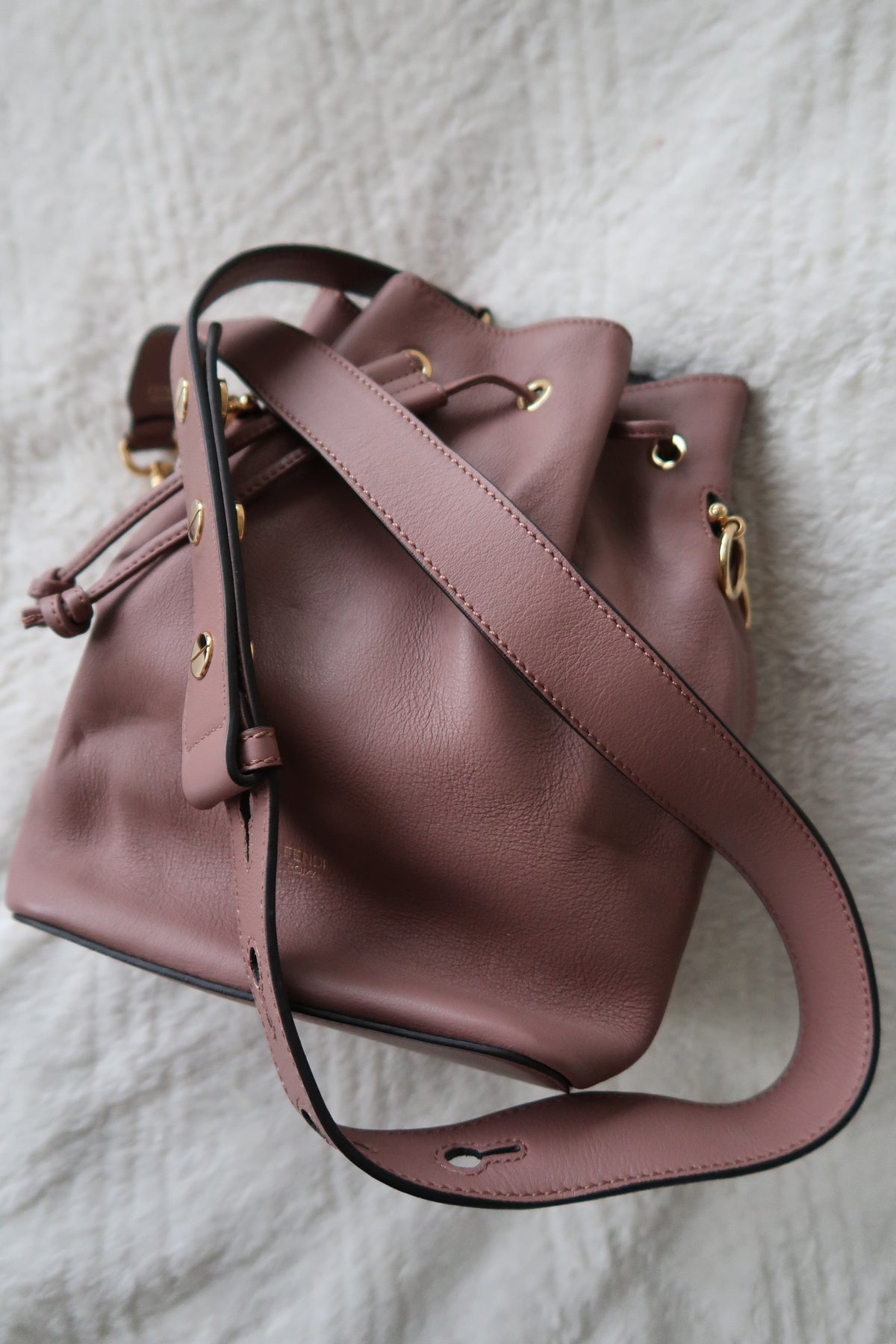 Fendi Mauve Pink Leather Bucket bag