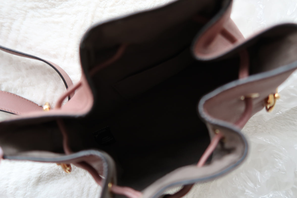 Fendi Mauve Pink Leather Bucket bag