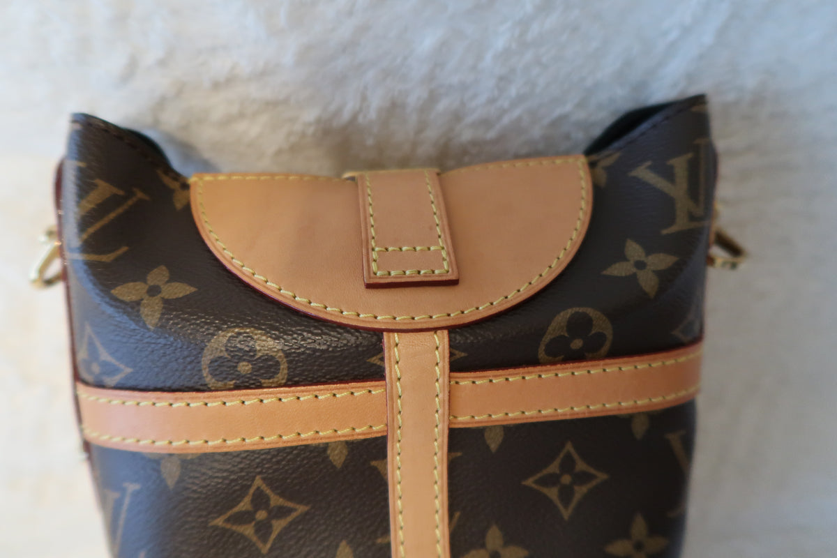 Louis Vuitton Monogram Canvas Duffle Bucket Shoulder Bag- Excellent
