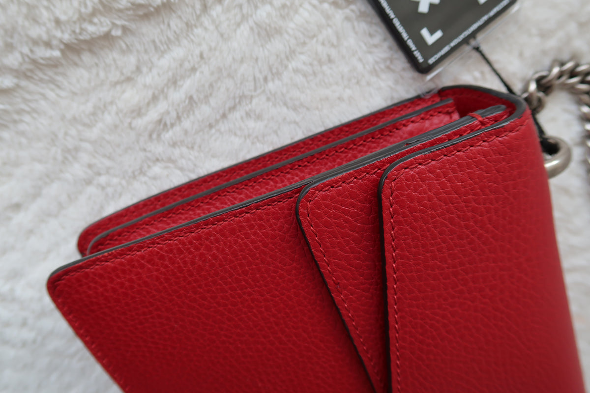 Gucci Dionysus Medium Leather Shoulder Bag Red