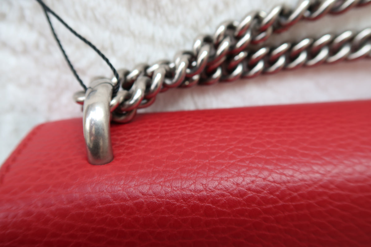 Gucci Dionysus Medium Leather Shoulder Bag Red