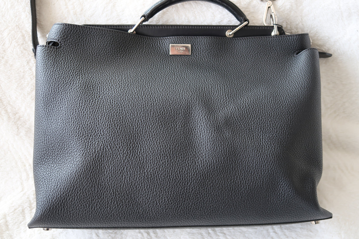Fendi Black Peekaboo Iconic Essential Large Bag - Excellent Condition Unisex