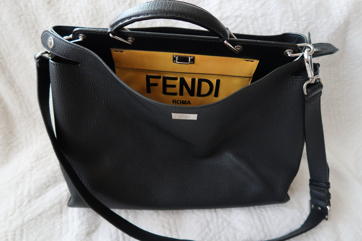 Fendi Black Peekaboo Iconic Essential Large Bag - Excellent Condition Unisex