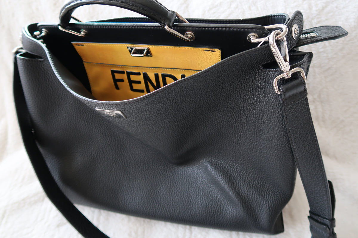 Fendi Black Peekaboo Iconic Essential Large Bag - Excellent Condition Unisex