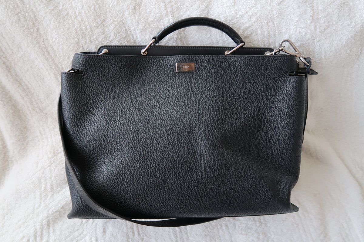 Fendi Black Peekaboo Iconic Essential Large Bag - Excellent Condition Unisex
