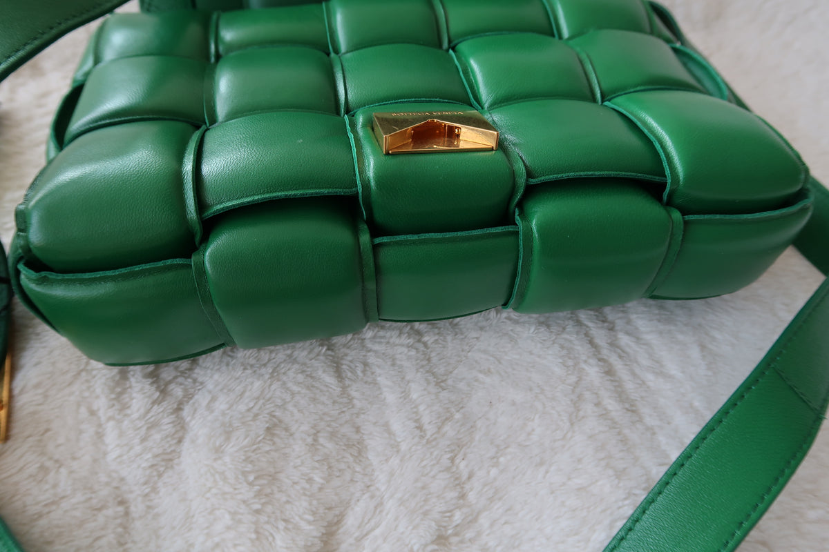 Bottega Veneta Padded Cassette Bag - Green