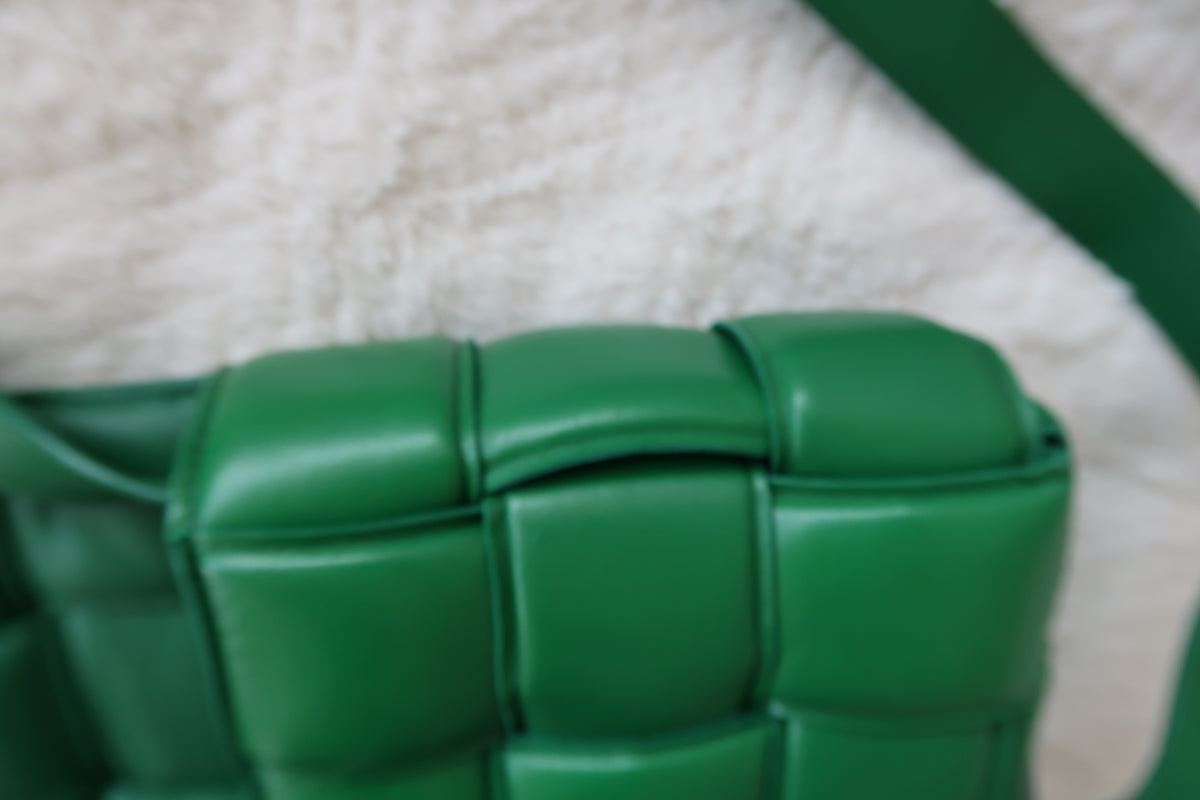 Bottega Veneta Padded Cassette Bag - Green