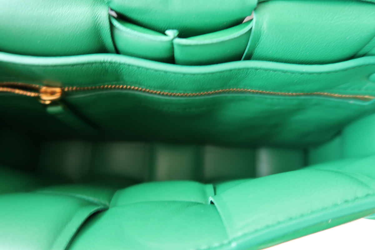 Bottega Veneta Padded Cassette Bag - Green