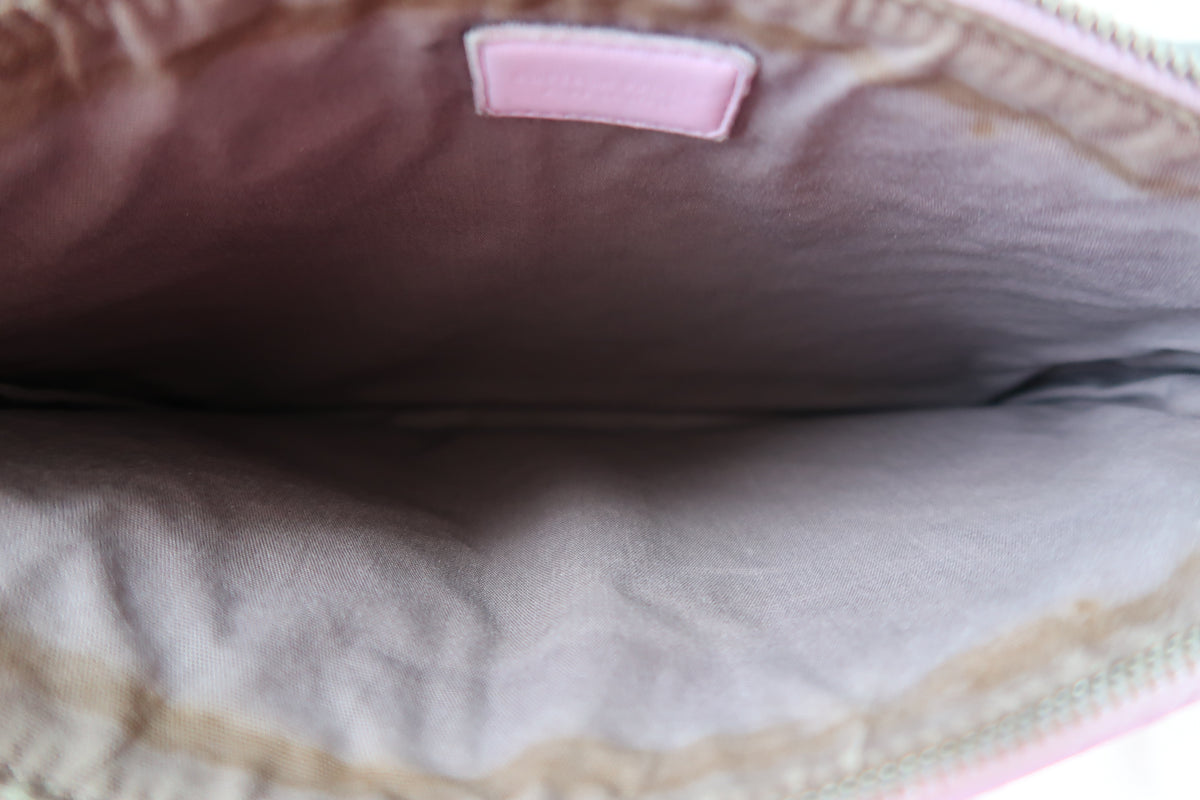 Bottega Clutch