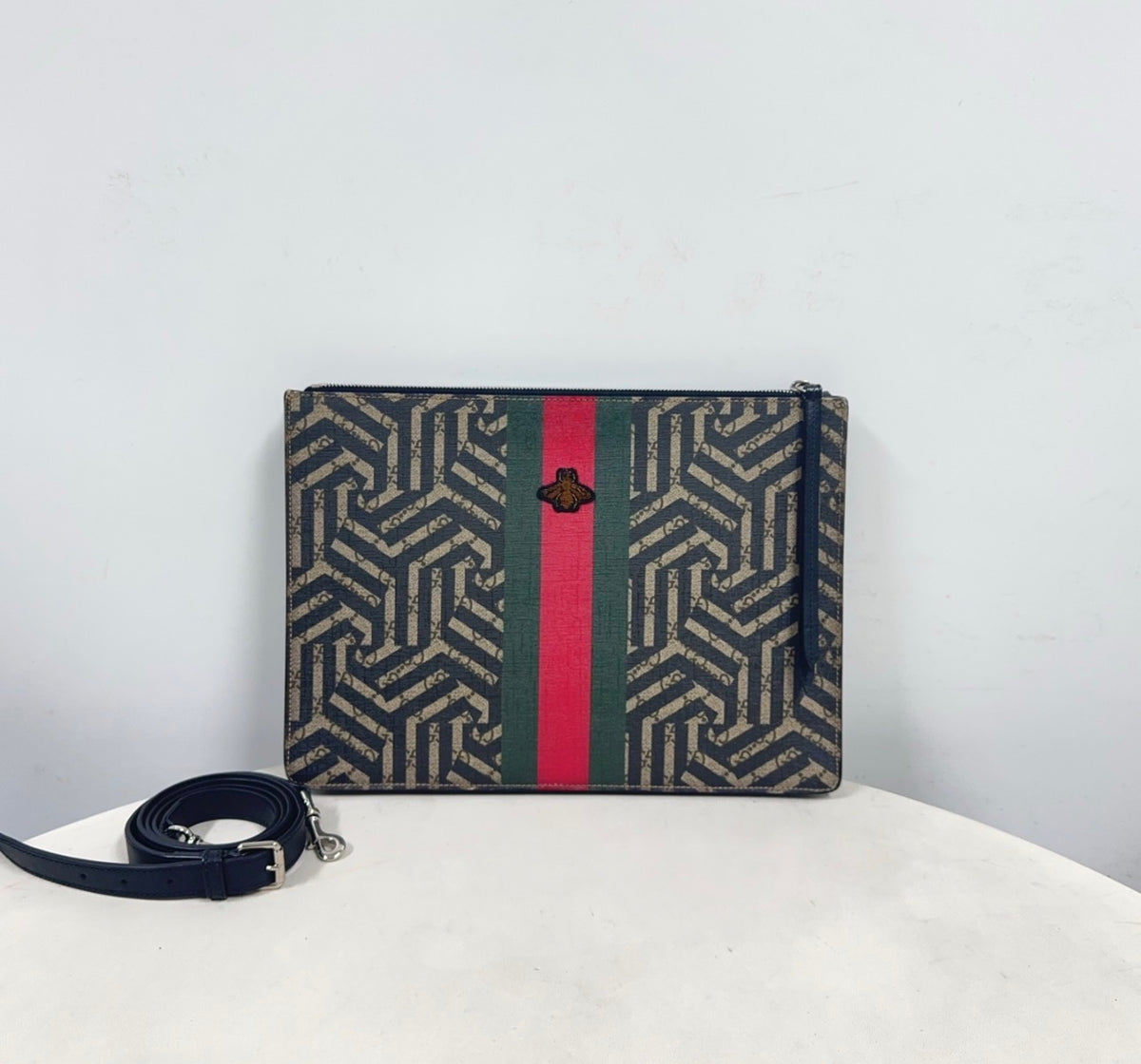 Gucci GG Supreme Caleido Web Bee Clutch / Crossbody Bag