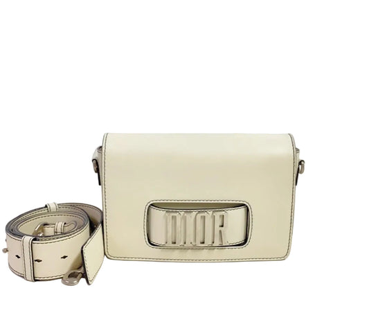 Christian Dior  Medium Dio(r)evolution Shoulder Bag Crossbody in White Leather