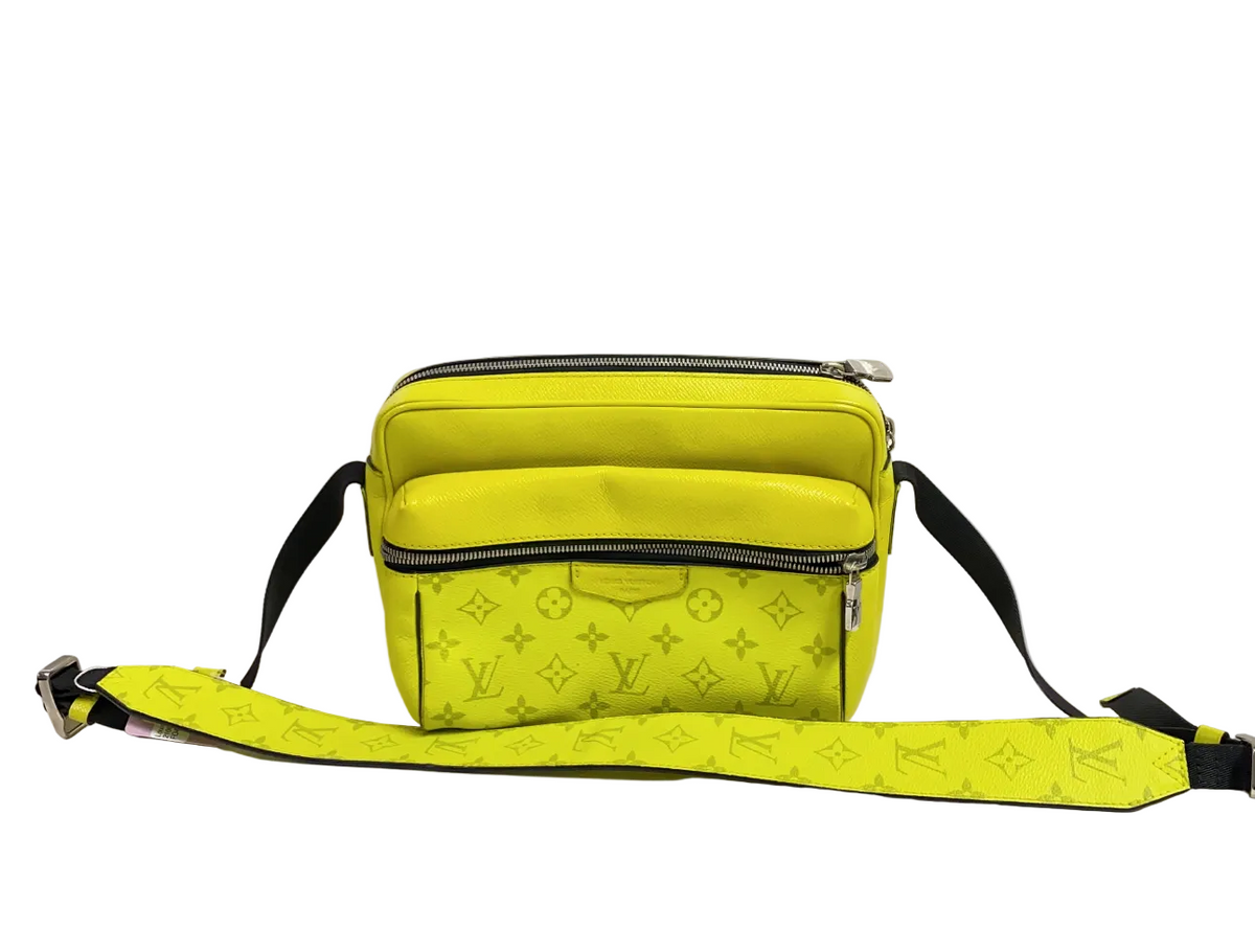 Louis Vuitton Taigarama Outdoor Unisex Messenger Bag - Yellow Excellent Condition