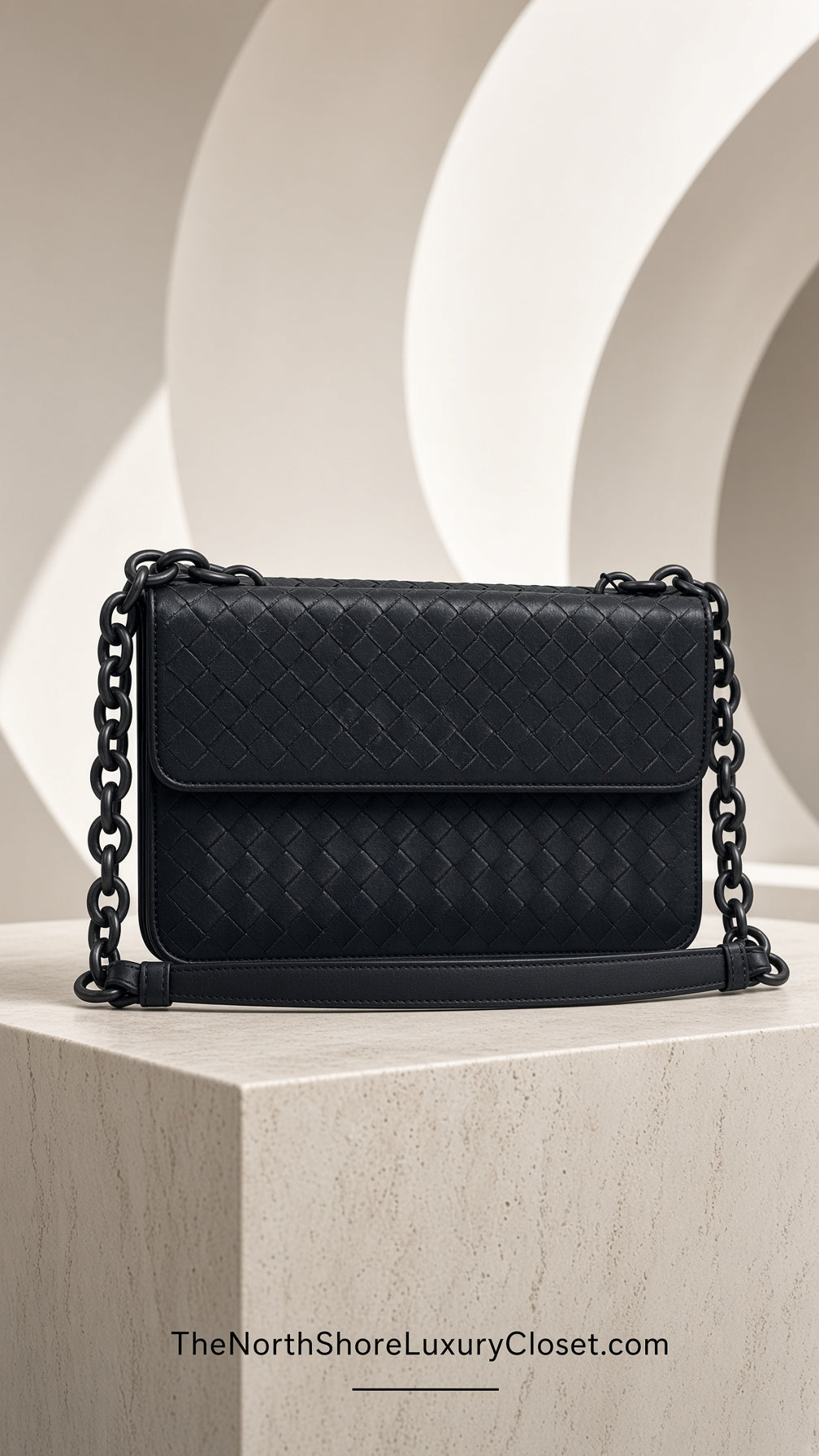 Bottega Veneta Intrecciato Leather Flap Chain Crossbody Bag – Black