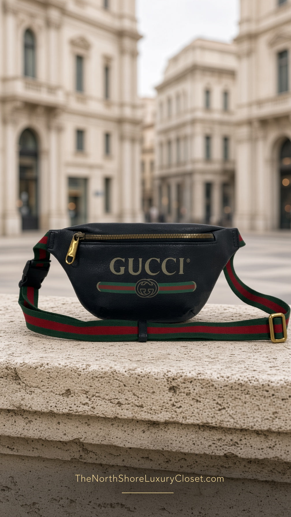 Gucci GG Supreme Small Belt Bag
