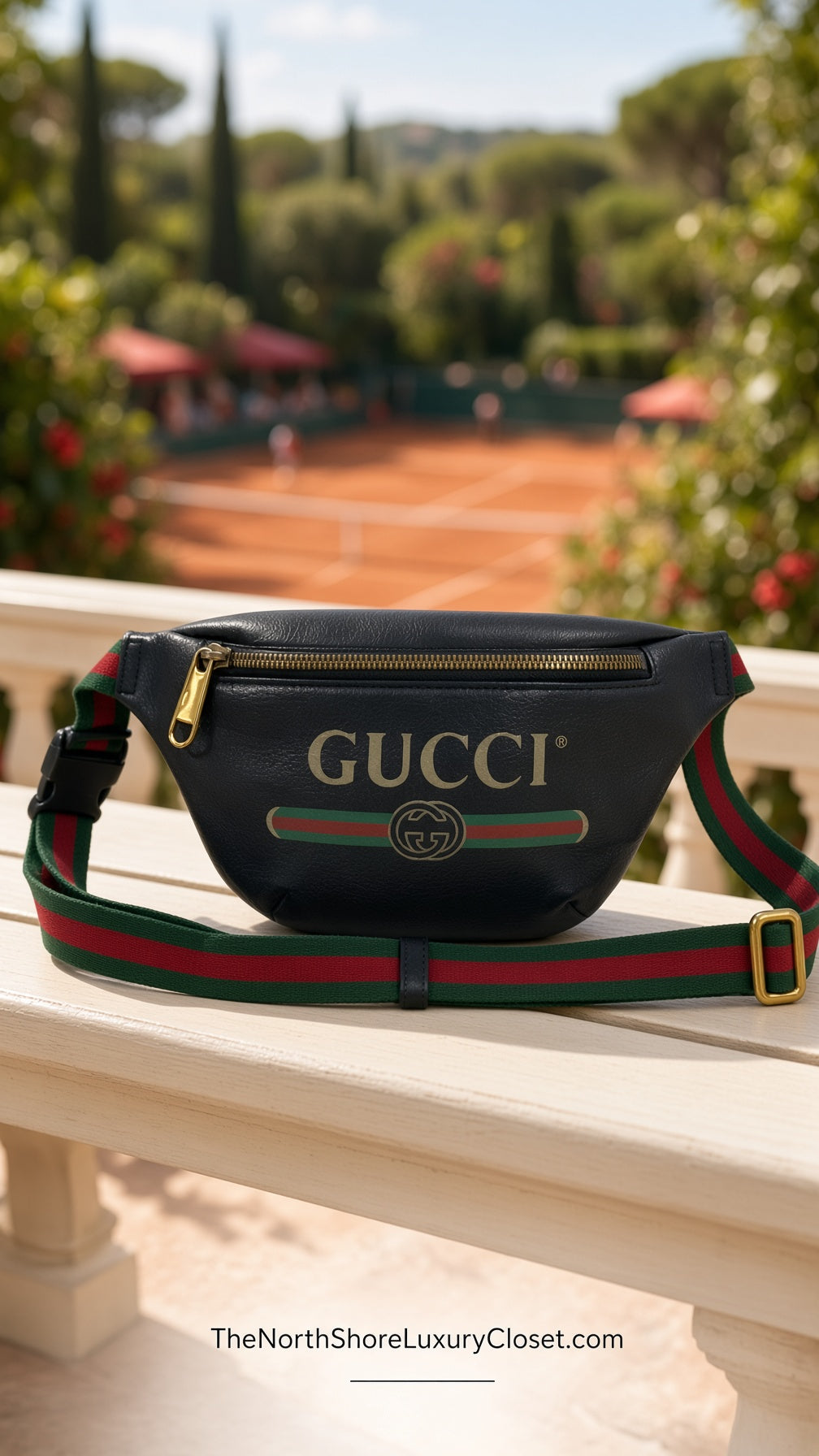 Gucci GG Supreme Small Belt Bag