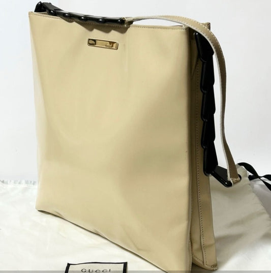 NOT SOLD OUT Coming Soon. Vintage GUCCI by Tom Ford Chain Patent Leather Shoulder Bag, Beige - additional view 2