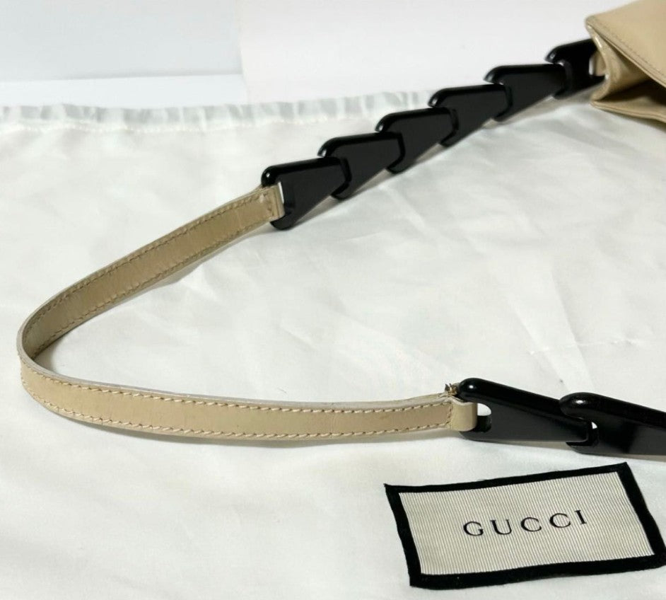 NOT SOLD OUT Coming Soon. Vintage GUCCI by Tom Ford Chain Patent Leather Shoulder Bag, Beige - additional view 5