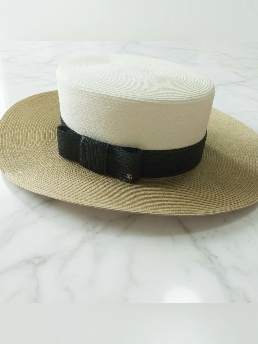 Gucci Two-Tone Straw Sun Beach Vacation Hat - additional view 6