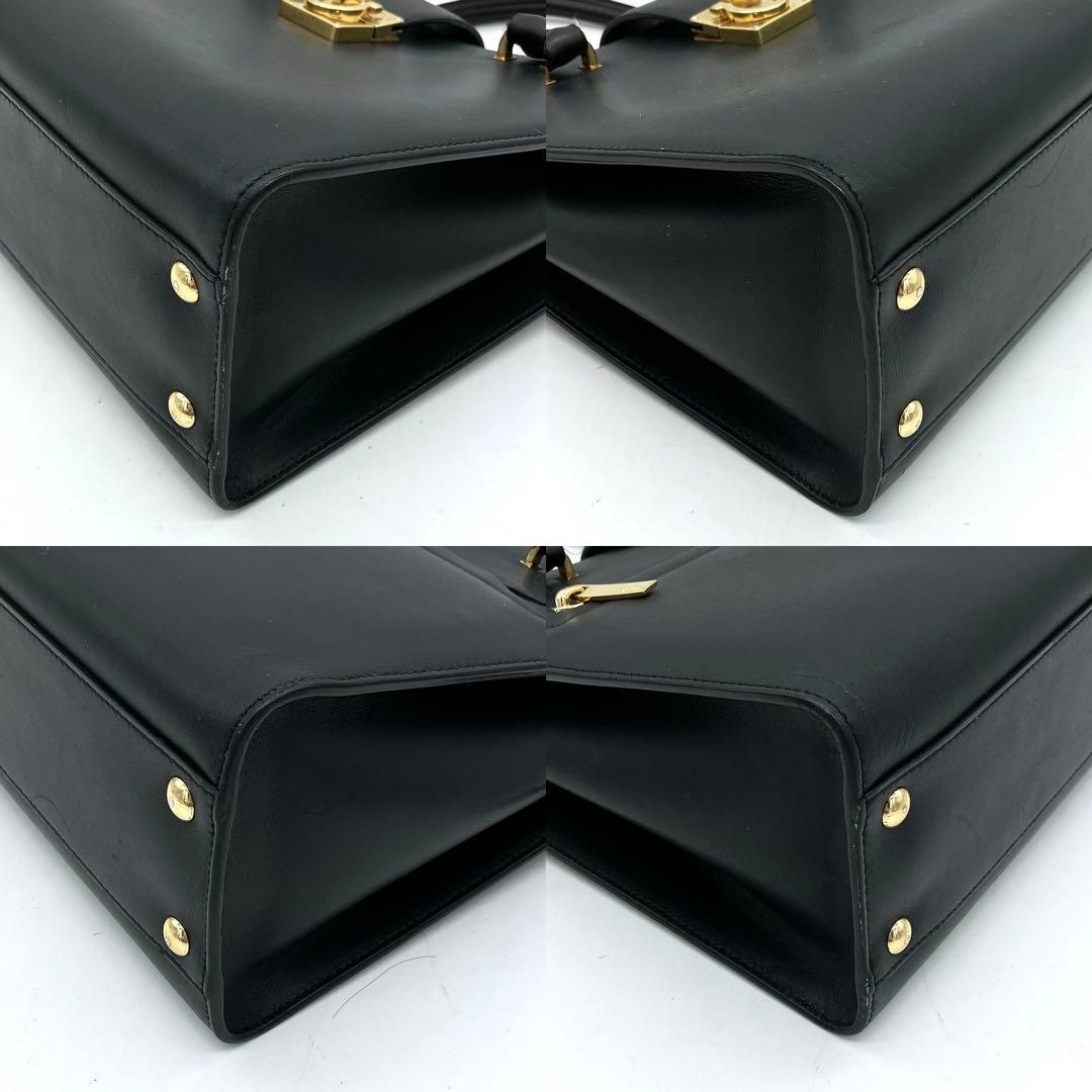 Ferragamo Juliette Lock Story Tote - additional view 5