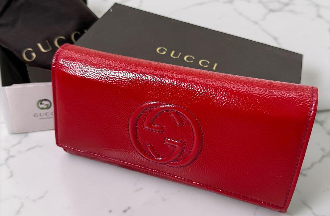 Gucci Interlocking Soho Bi-fold Wallet, Patent Leather - additional view 9