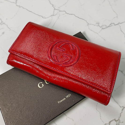 Gucci Interlocking Soho Bi-fold Wallet, Patent Leather