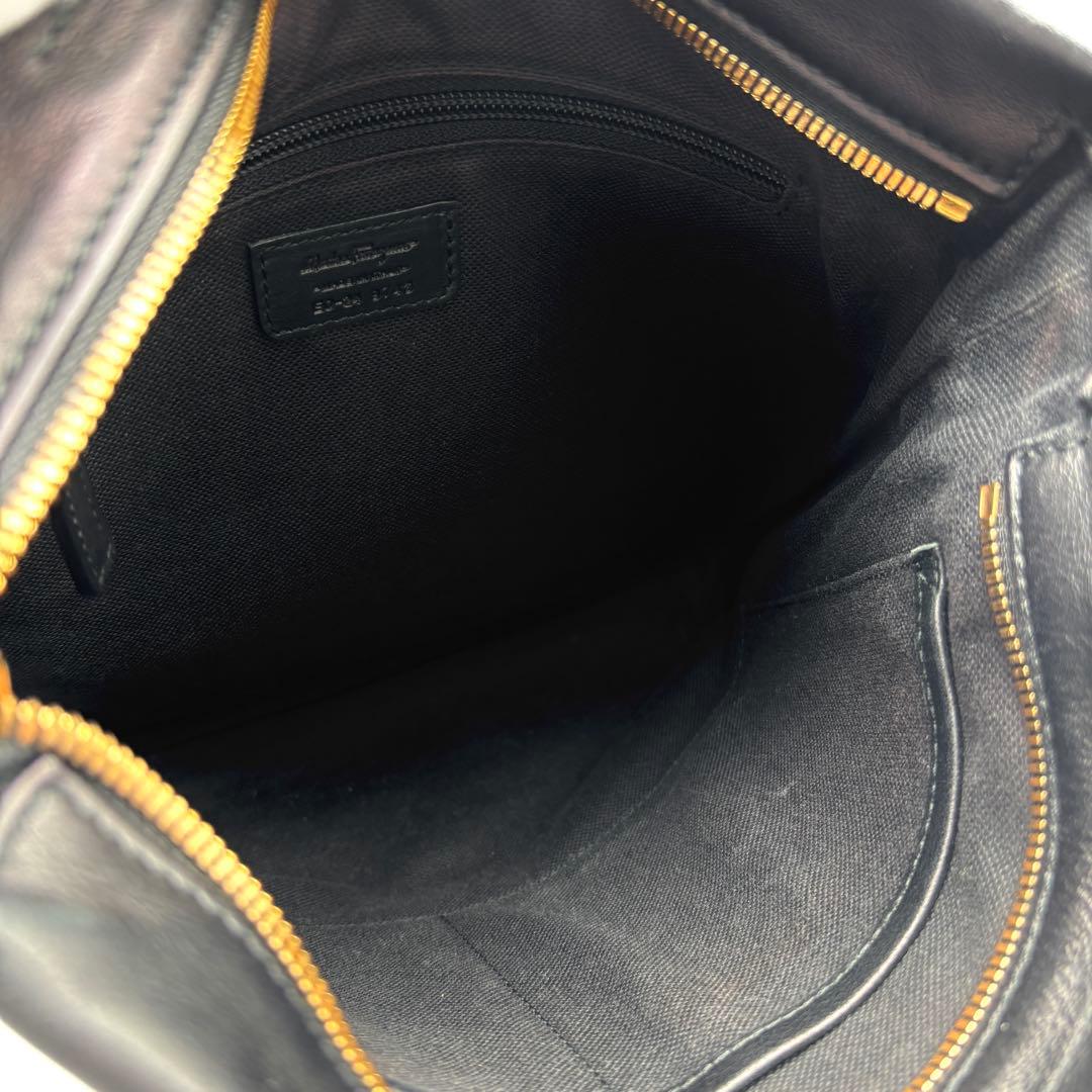 Salvatore Ferragamo Gancini Smooth Calf Leather Messenger Bag – Black